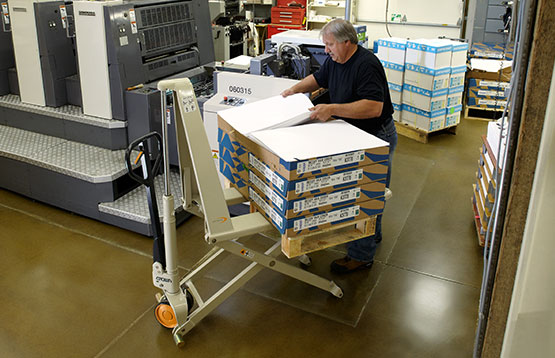 PTH pallet jack with scissor lift work assist application